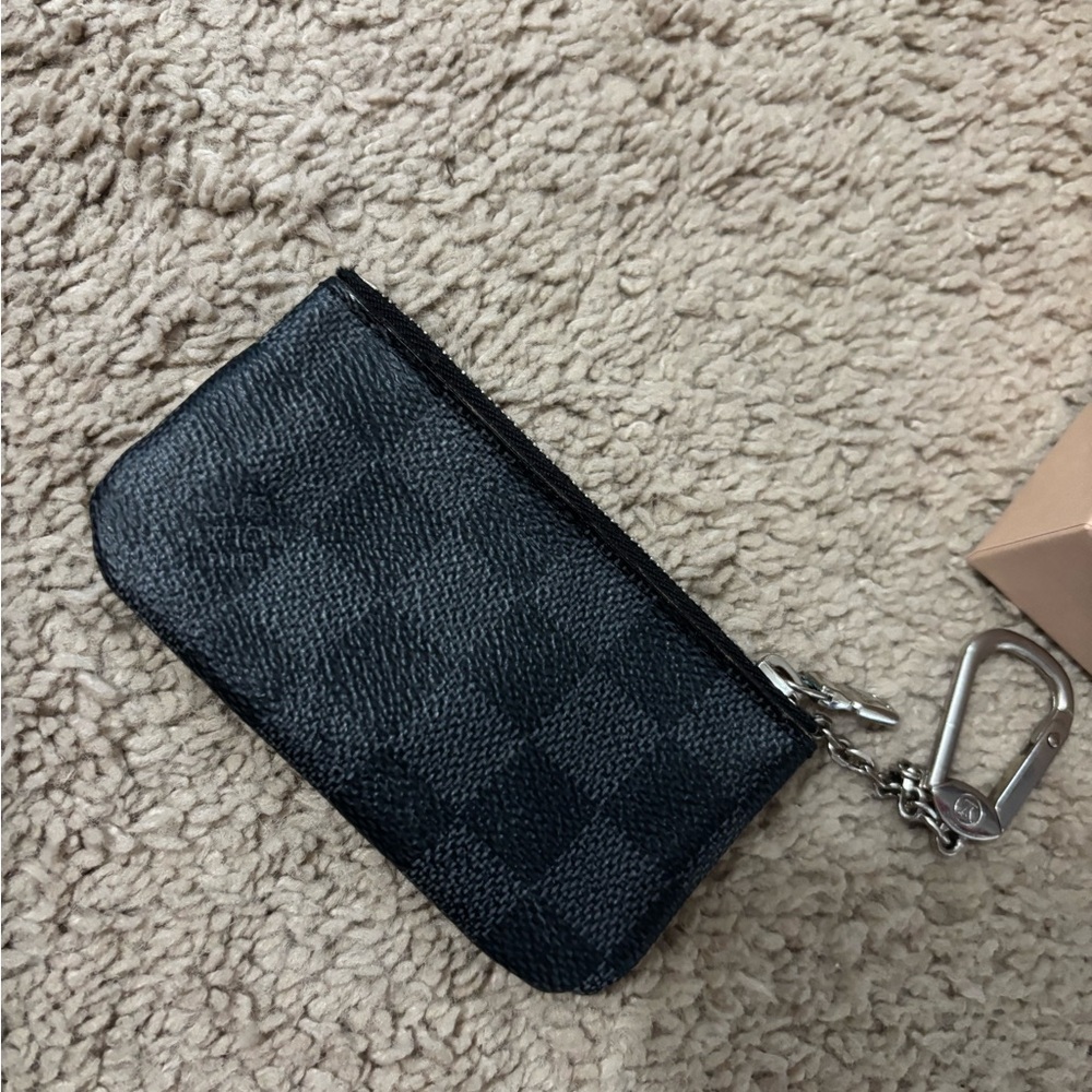Checkered Black Key Pouch with Silver Clip